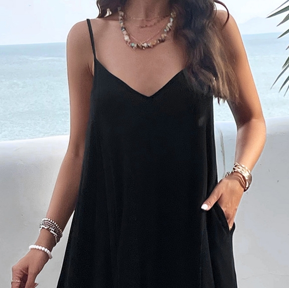 Oversized Pocket Casual Sleeveless V-Neck Low Back Long Summer Maxi Dress - Picture 6 of 16